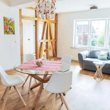 Apartment Dornroeschen Mit Suedseitigem Balkon By Interhome